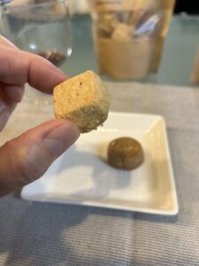 大阪天王寺耳つぼダイエット専門鍼灸院東洋スリム藤岡鍼灸院 19kg痩せられた堺市Mさんがパティスリーさきもとのクッキー買ってきてくださいました