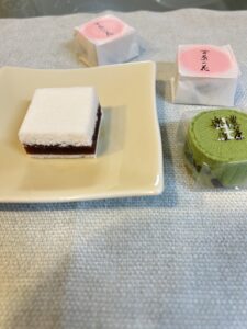 耳つぼダイエット東洋スリム 藤岡鍼灸院天王寺あべの店

大阪、あべの天王寺でダイエットするなら東洋スリムへ。
痩身エステサロン、パーソナルトレーニングジム、ヨガ、ピラティス、肥満外来、GLP１、マンジャロ、耳つぼジュエリーなどで痩せれなかった方こそどうぞ。天王寺駅近く歩いて３分です。難波、梅田からも御堂筋線で便利です。