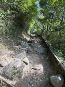 耳つぼダイエットブログ　東大阪市枚岡公園から生駒山へ