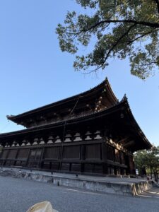 耳つぼダイエットブログ京都東寺東本願寺